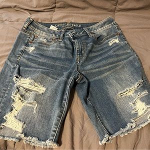 American Eagle Bermuda’ denim shorts